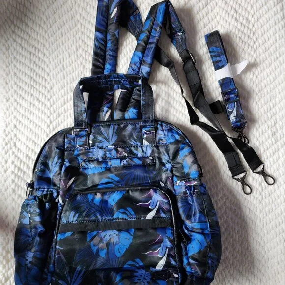 LUG Canter Convertible Crossbody Backpack - Botanical Black - Picture 5 of 8